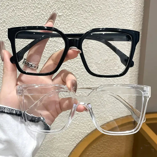 Elegant, Simple and Stylish Geometric Glasses